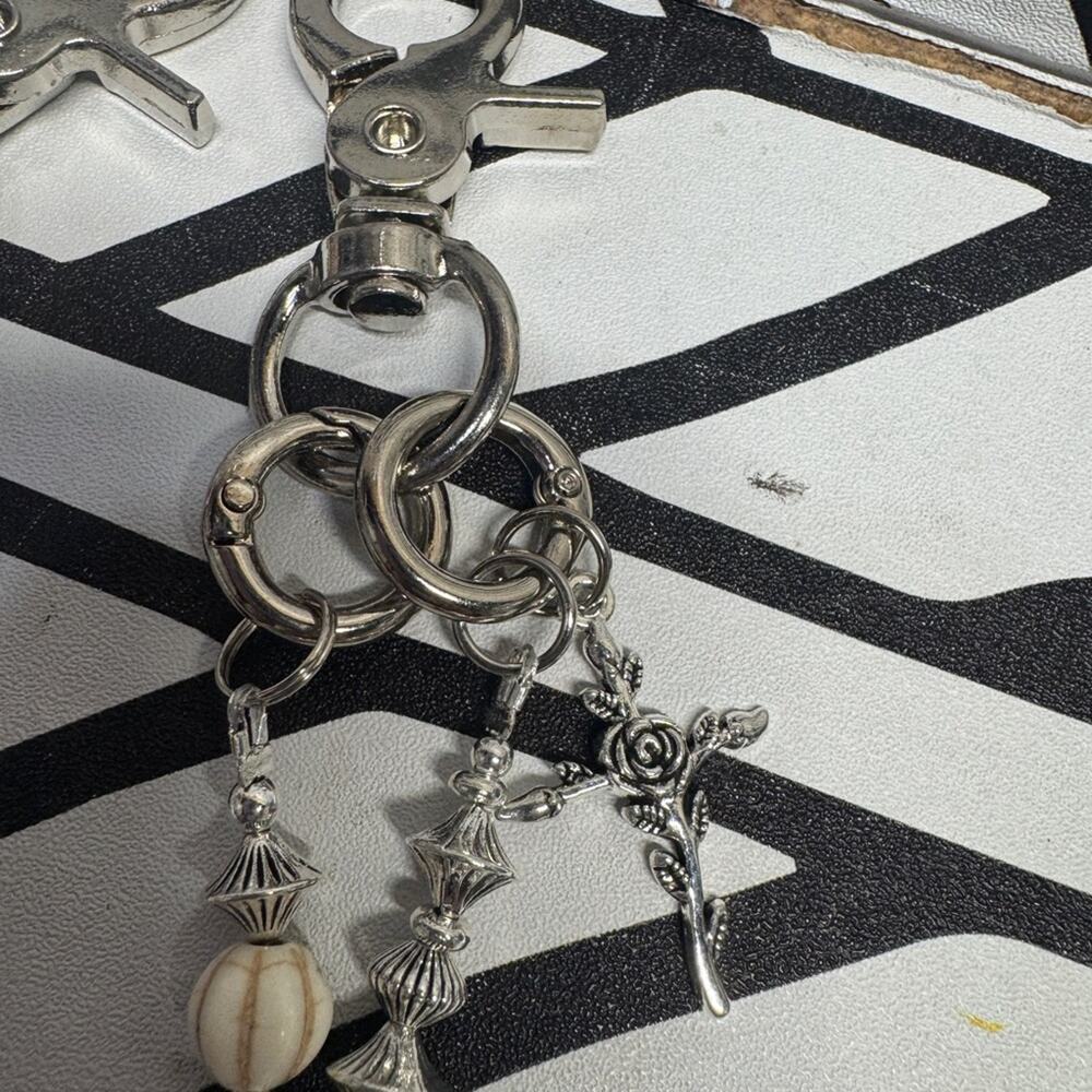 Urban Relic Wallet Chain - Picture 4 of 5